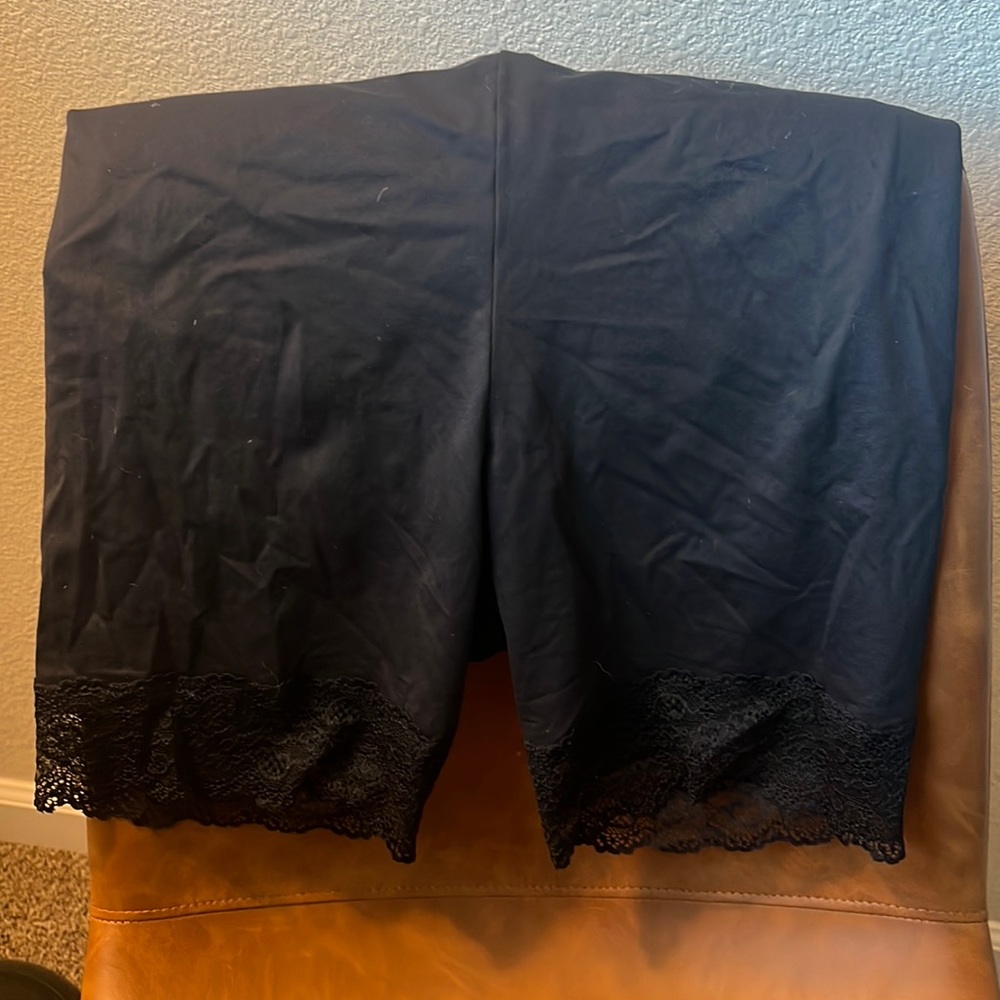 Maidenform shapewear